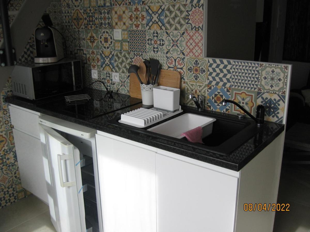 Appartement Avec Chambre En Mezzanine Rognac Eksteriør bilde